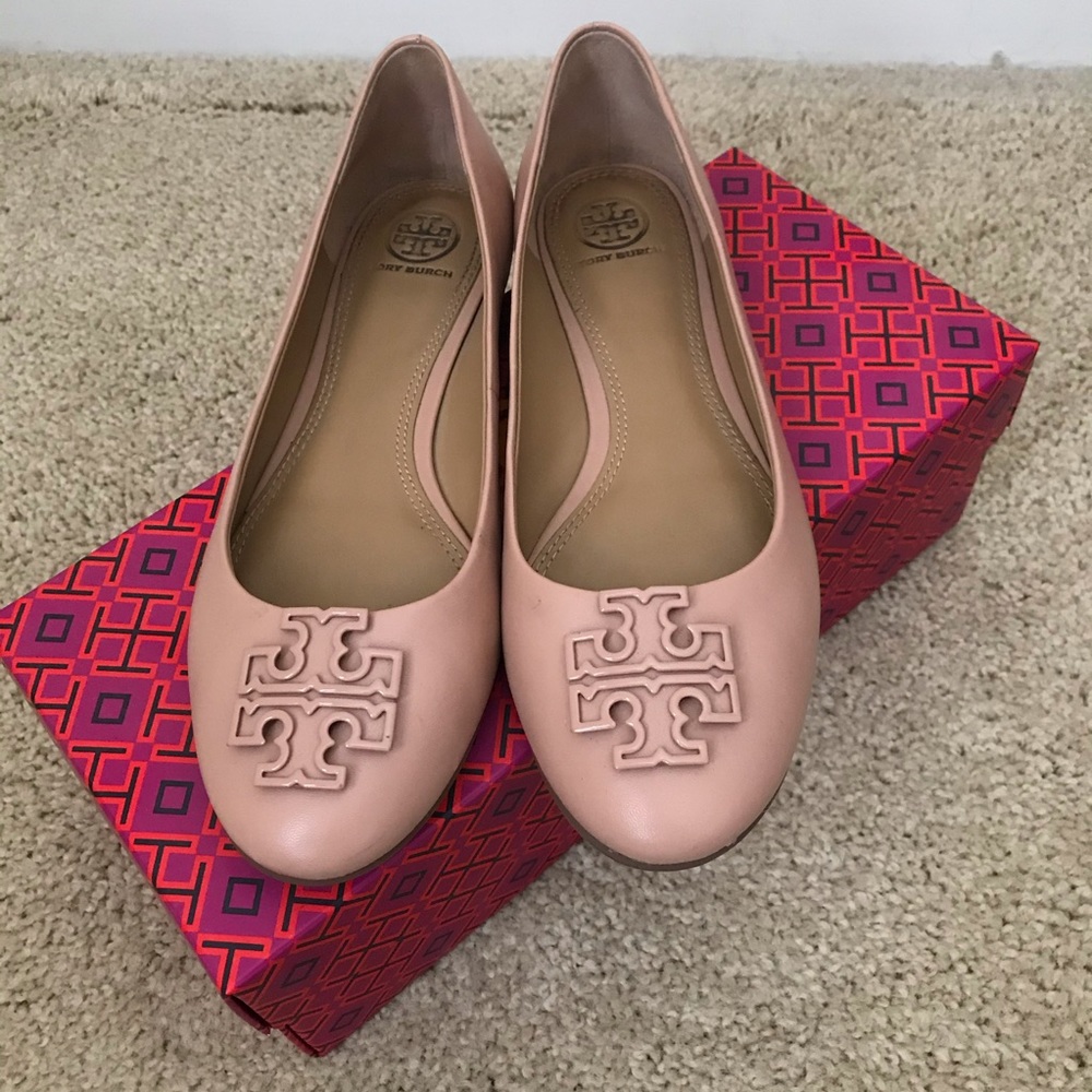 Tory Burch Melinda Flats nude size 7.5